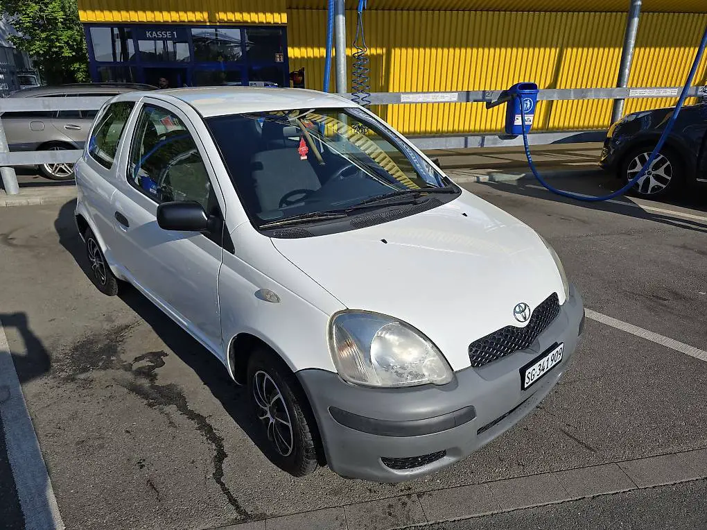 toyota yaris / mfk 29.03.2023 / heimlieferung gratis