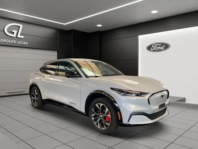 ford mustang mach-e premium rwd 99 kwh