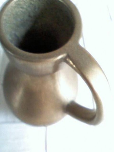 kleines Messingkrüglein