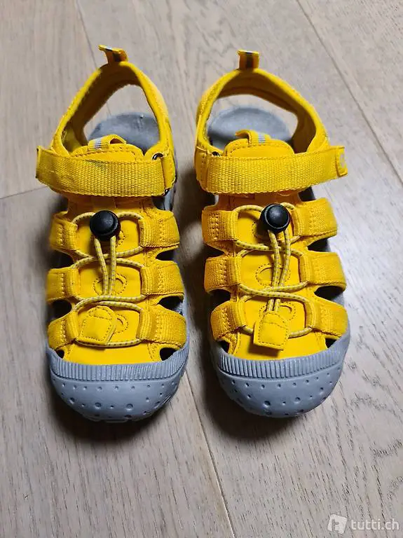 Sandalen von Halti Grösse 31 NEU