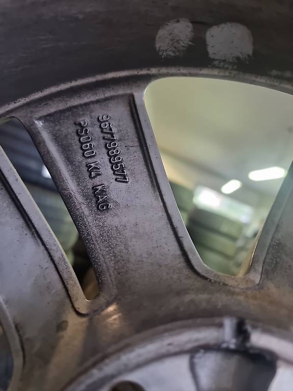 Peugeot kommplettrad 16 zoll