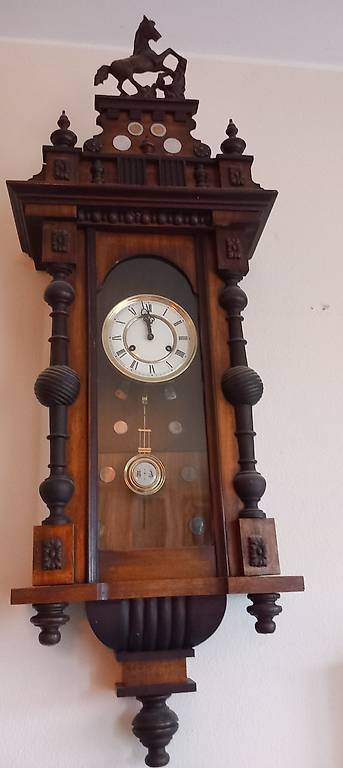 Orologio a pendolo da parete