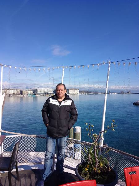 Busco amistad y relacion