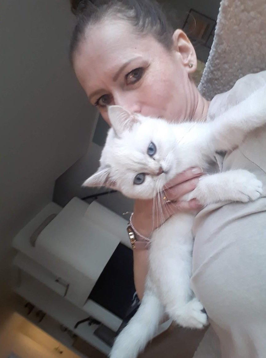 Tierbetreuung Säuliamt - erfahrene Tierliebhaberin kann helfen