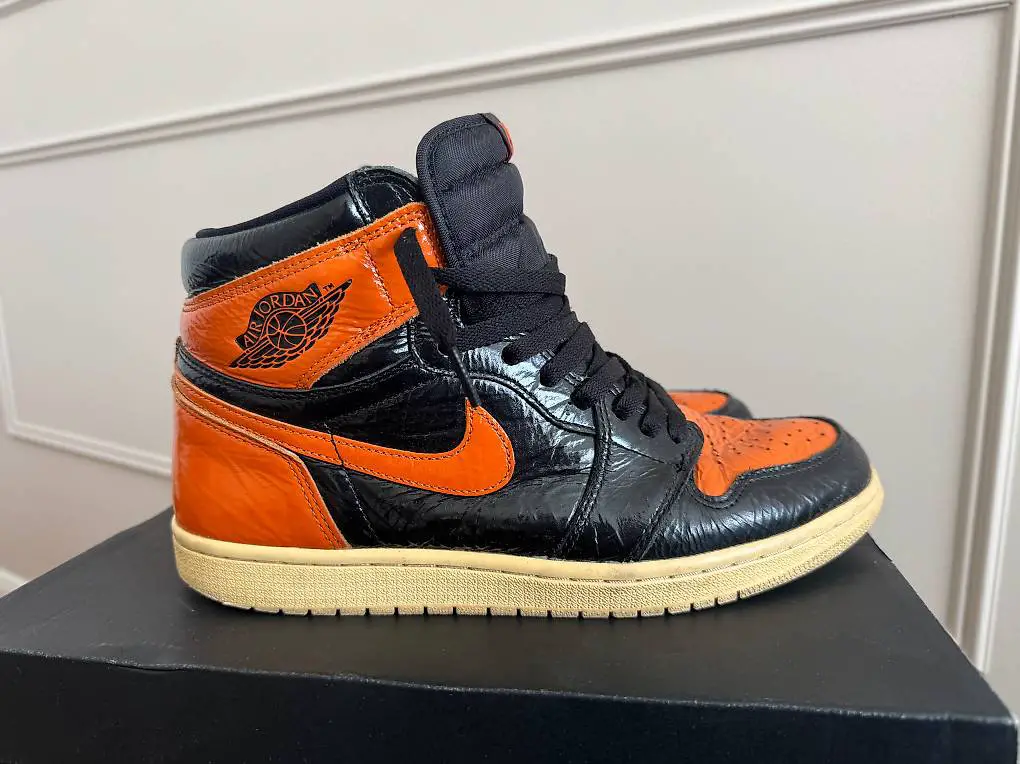 Jordan 1 Retro 44 Man