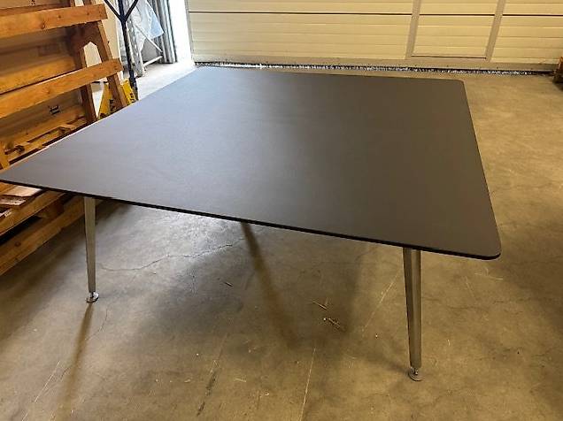 Bigla Office Besprechungstisch Lino