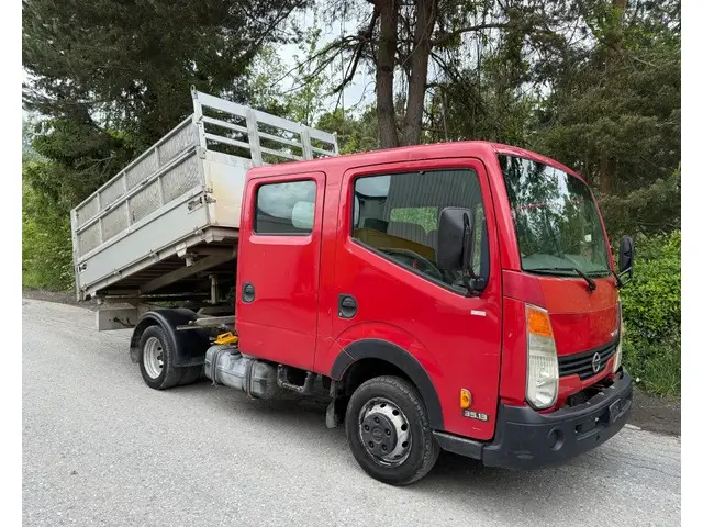 NISSAN, Cabstar F24 35.13, Kipper, Doppelkabine, 3-Seitenkipper