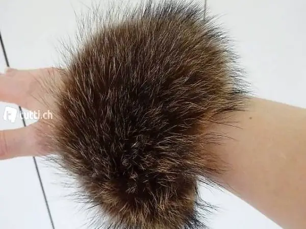 2x neue Armstulpen / Pulswärmer (Echtpelz)