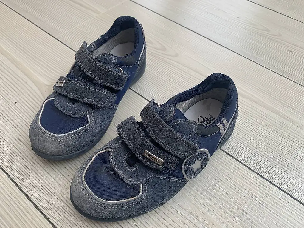 Freizeitschuhe, Marke Primigi, gore-tex, Grösse 27