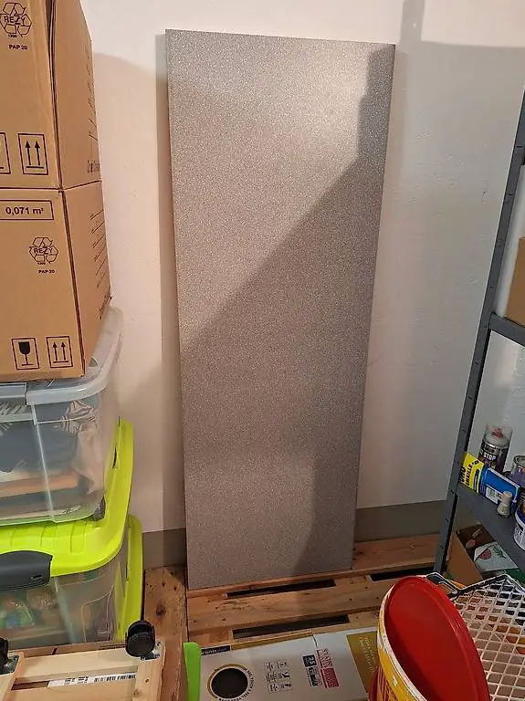 Eine Sperrholzplatte, Küchenarbeitsplatte