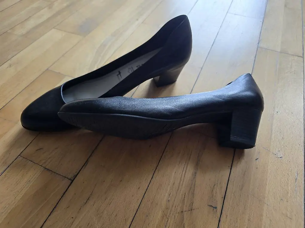 Tamaris Pumps Grösse 43