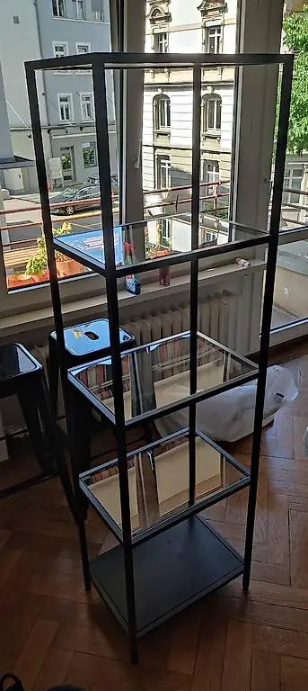 Regal, Glas, Stahl. Super Zustand.