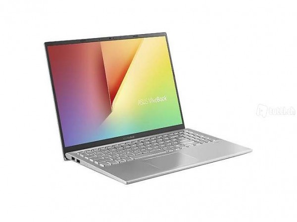  Asus VivoBook 15