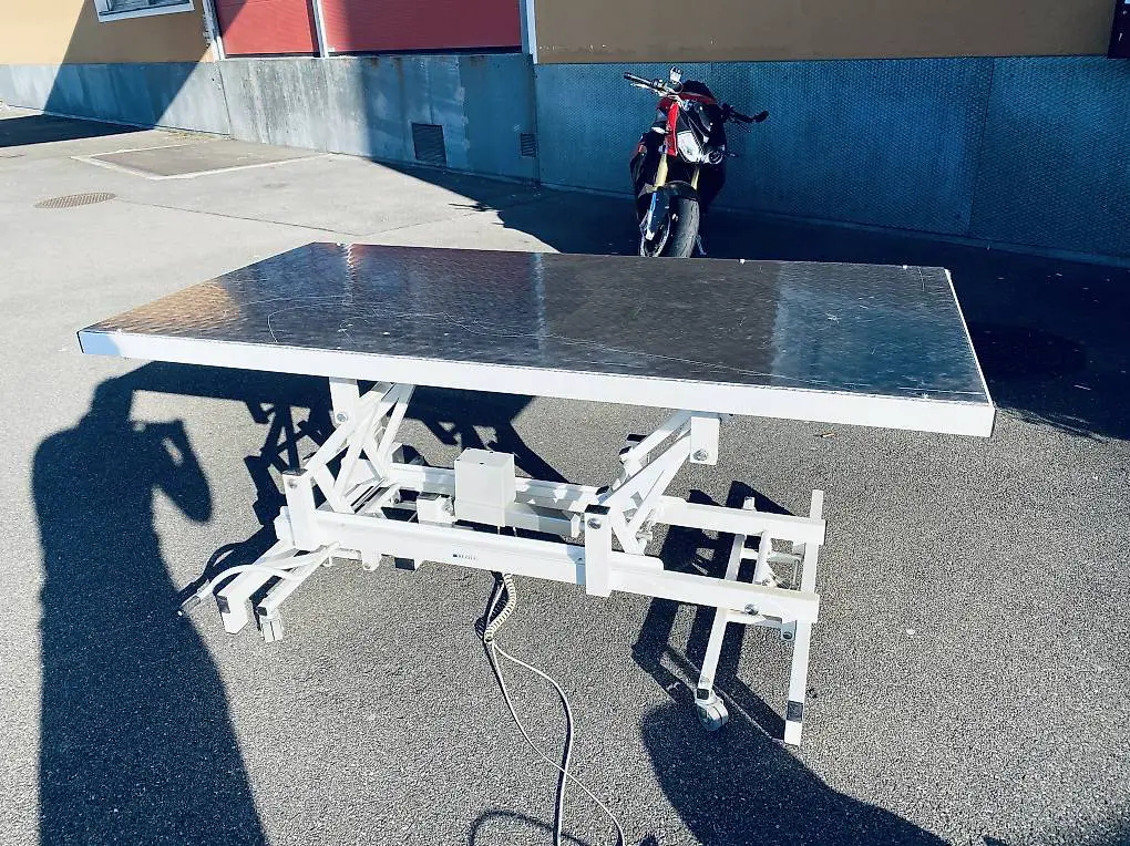 Hebebühne für Motorrad oder als Werkbank
