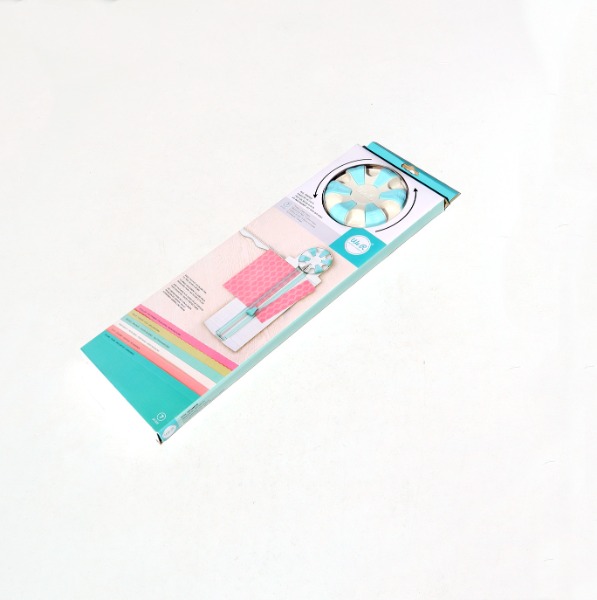 Schneidergerät mit Drehscheibe von We R Memory Keepers