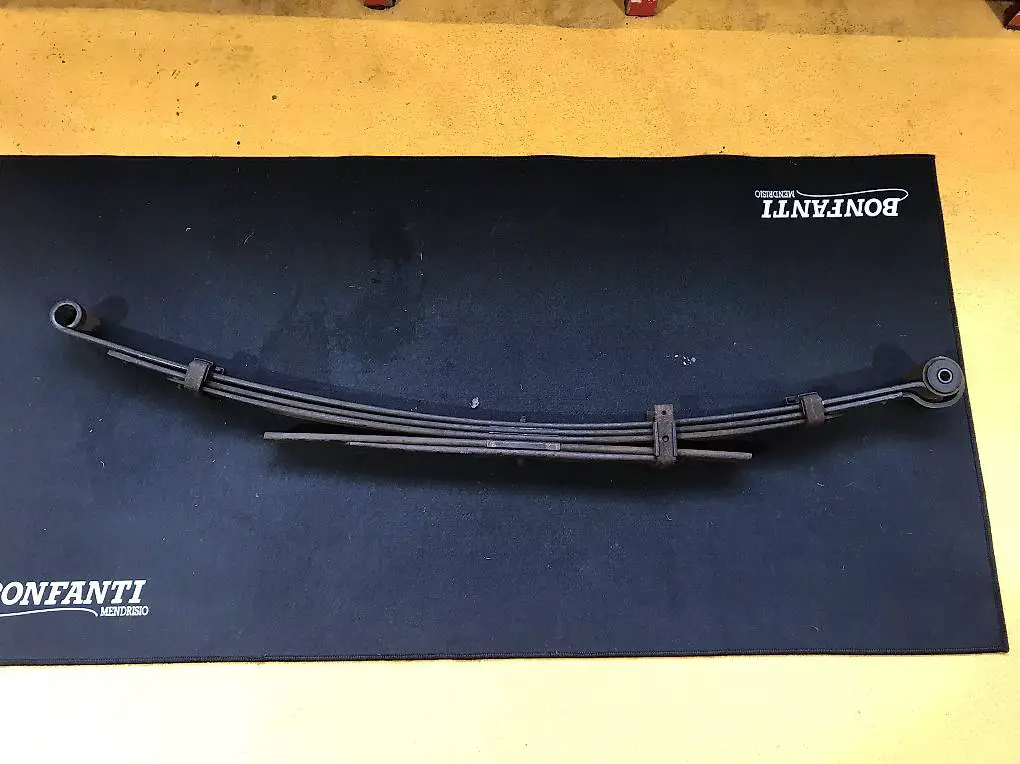 Balestra singola Toyota Hilux dal 2011 al 2015