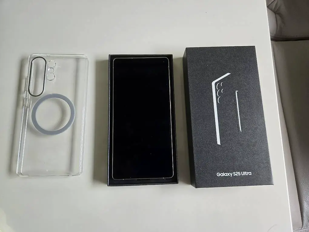 Galaxy S25 Ultra? Titanium Gray? 1 TB? Neuwertig