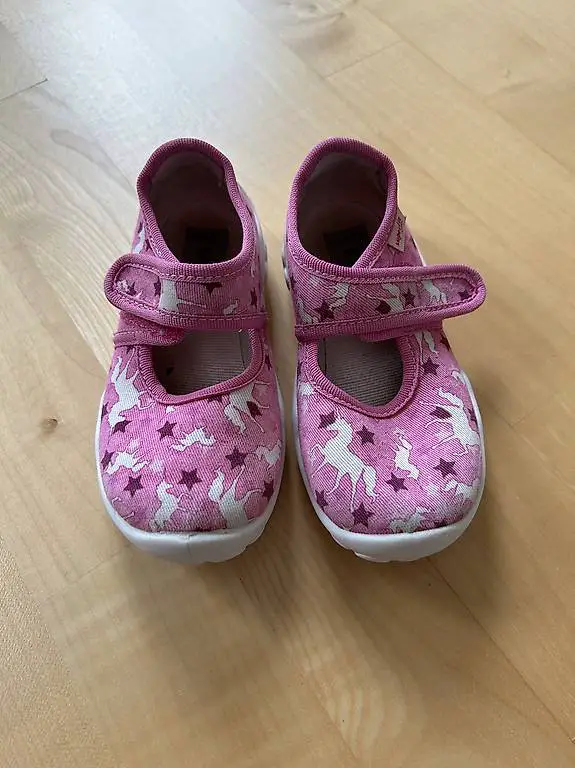 Hausschuhe Einhorn Grösse 23