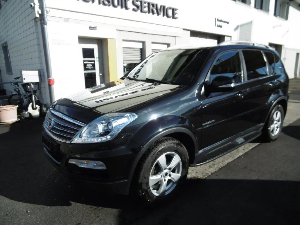 ssang yong rexton w rx 220 e-xdi executive