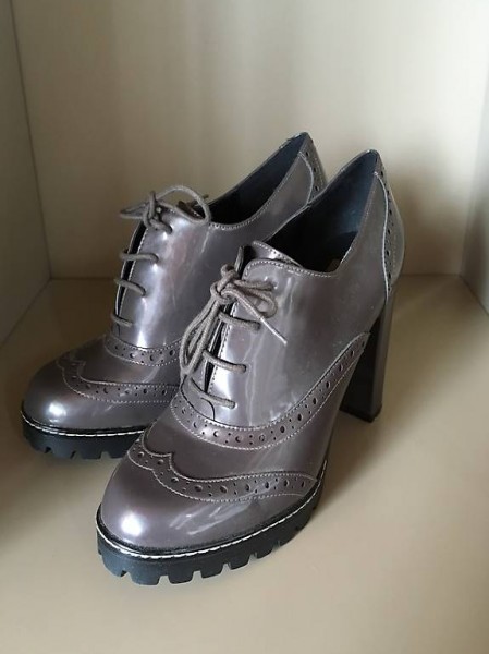 Trendy High Heels zum binden