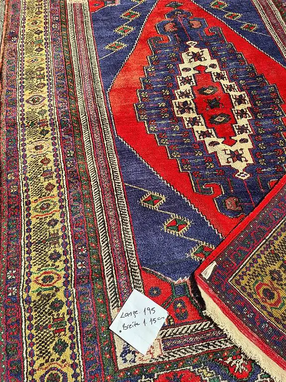 Handgeknüpftes Wolle Teppich in sehr gutem zustand