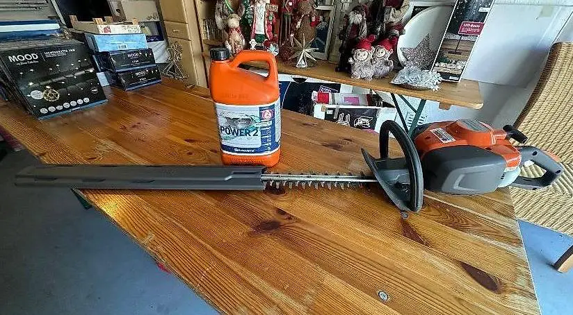 Heckenschere Husqvarna 122 HD 60