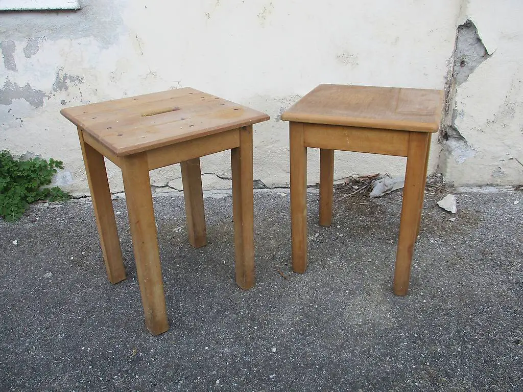 2x Rustico-Hocker Holz-Schemel Alpine Chalet Chic