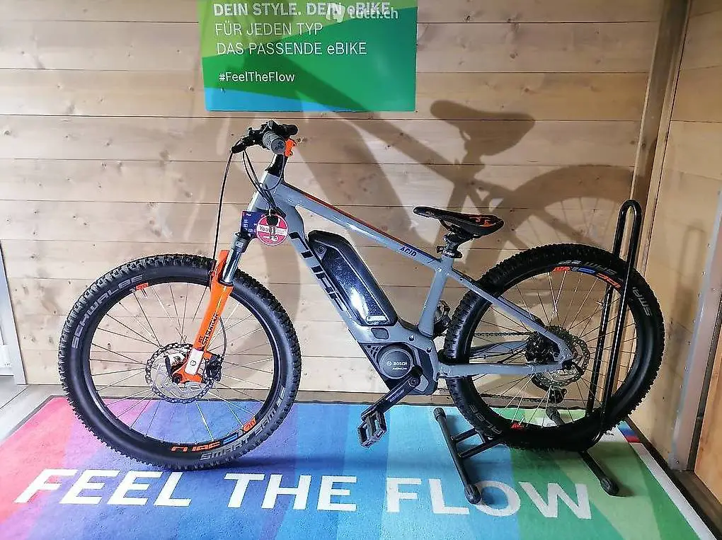 Cube Acid E Bike 25 km/h Bosch Kinder/Personen ab1.20-1.55m