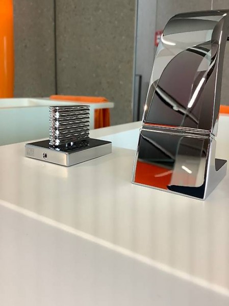  Standwaschbecken Diamant Flora ( Corian ) Neupreis 3890.-CHF