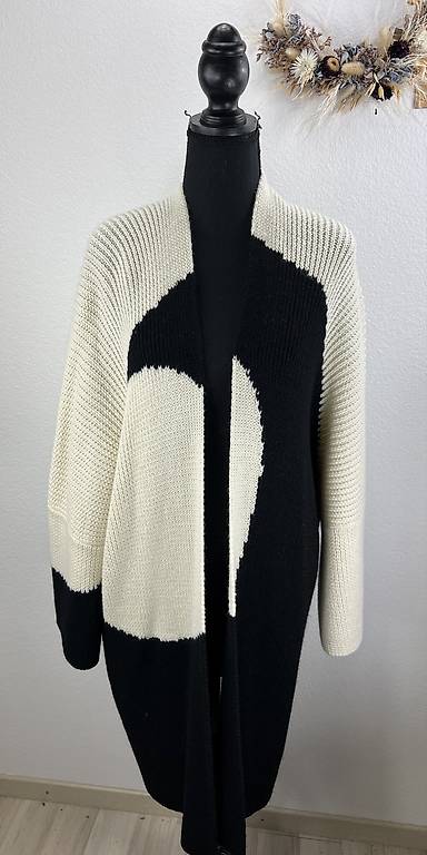 Strickjacke von Valentino Grösse S