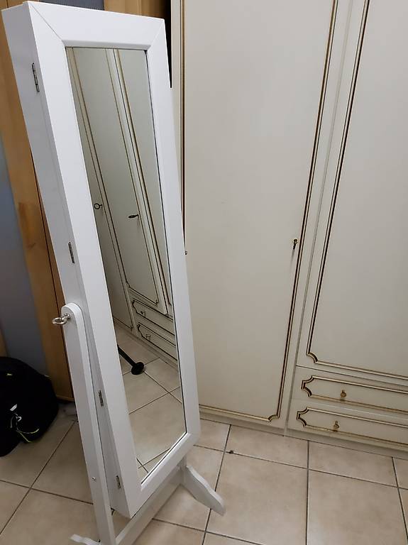 Spiegelkasten für Schmuck