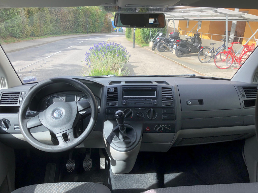 VW T5 Caravelle 3000 2.0 TDI 140 BMT Trendline