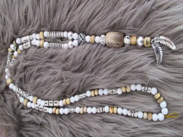 MODISCHE SOMMERLICHE HERREN KETTE LANG GESAMTLÄNGE 110CM NEU