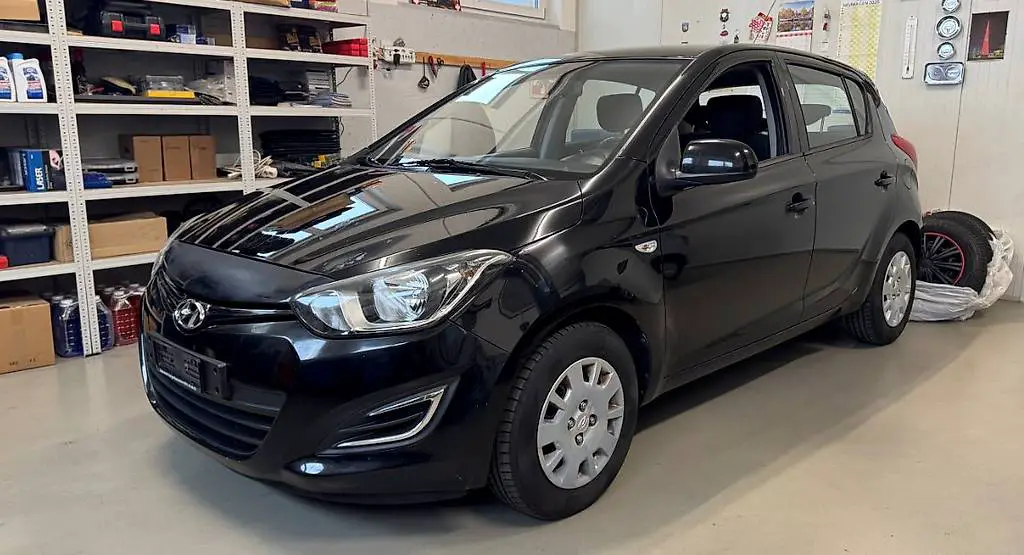 Hyundai i20 1.2 16V, Frisch ab MFK, Klima, 1er Hand