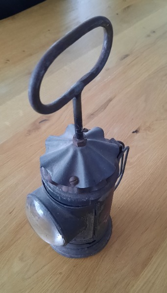 Sehr alte Feuerwehrlampe