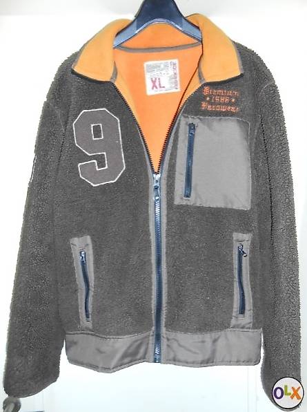 Jolie Veste style collège chaude