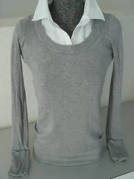 Pullover hellgrau, Oberteil Gr. 36 Schöner Ausschnitt