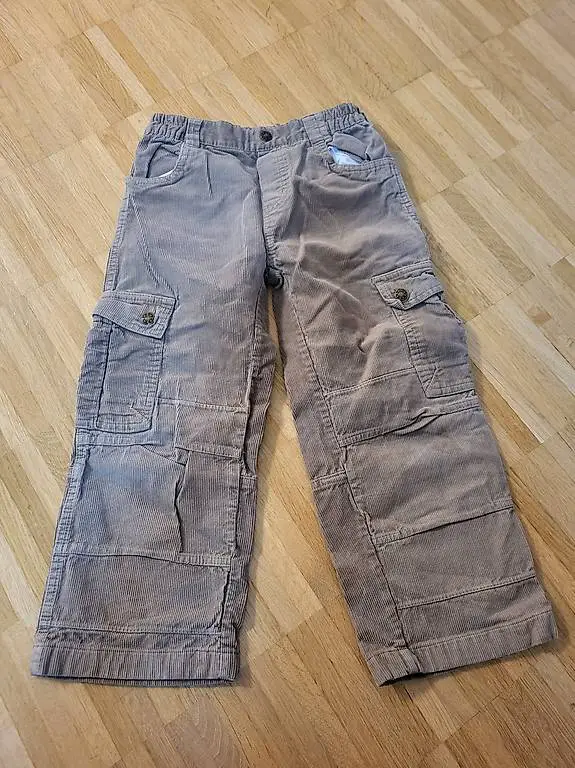 Neue Hosen in diversen Grössen