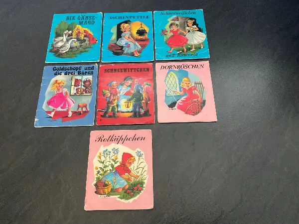 7x kleine Büechli „ Märchen „ Rotkäppchen etc.