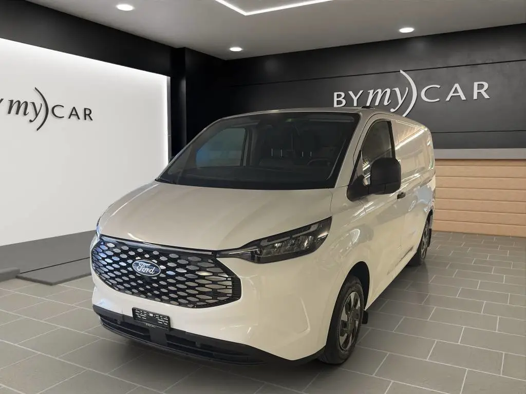 FORD Transit Custom Van 320 L1H1 65kWh Trend