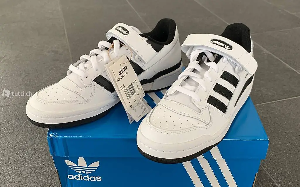 Adidas Originals Sneakers Gr. 43 1/3 NEU