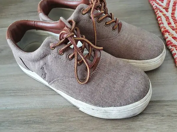 Neuwertie POLO Sneakers Schuhe Braun Grösse 43