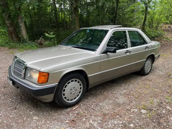 Mercedes-Benz 190 2.3 VETERAN