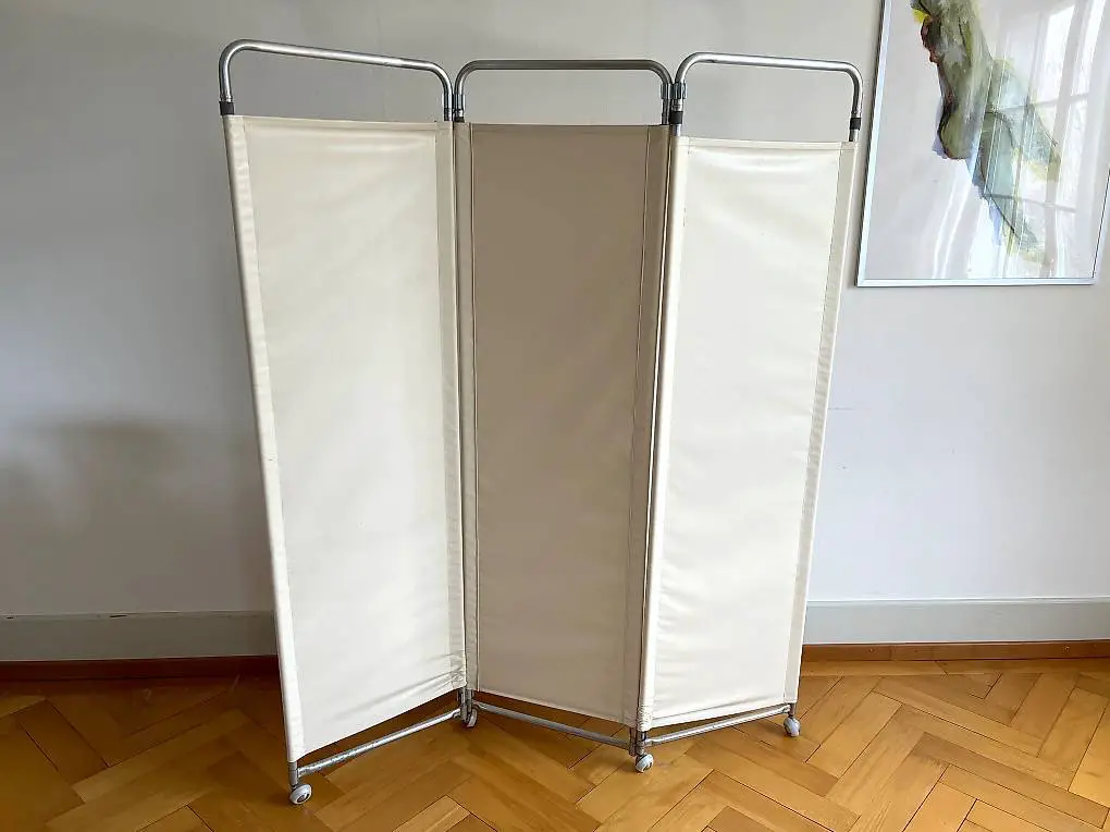 Mobiler 3-teiliges Raumtrenner in Crèmefarbe