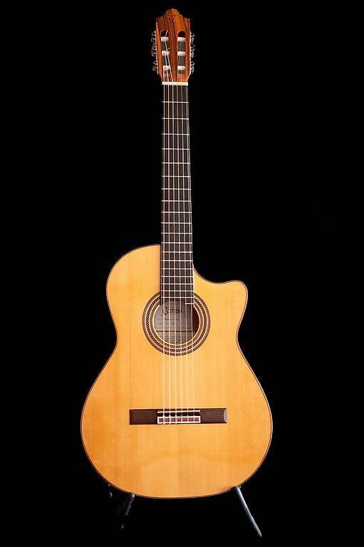 Camps Primera A Blanca Cut 2019, Flamenco Gitarre