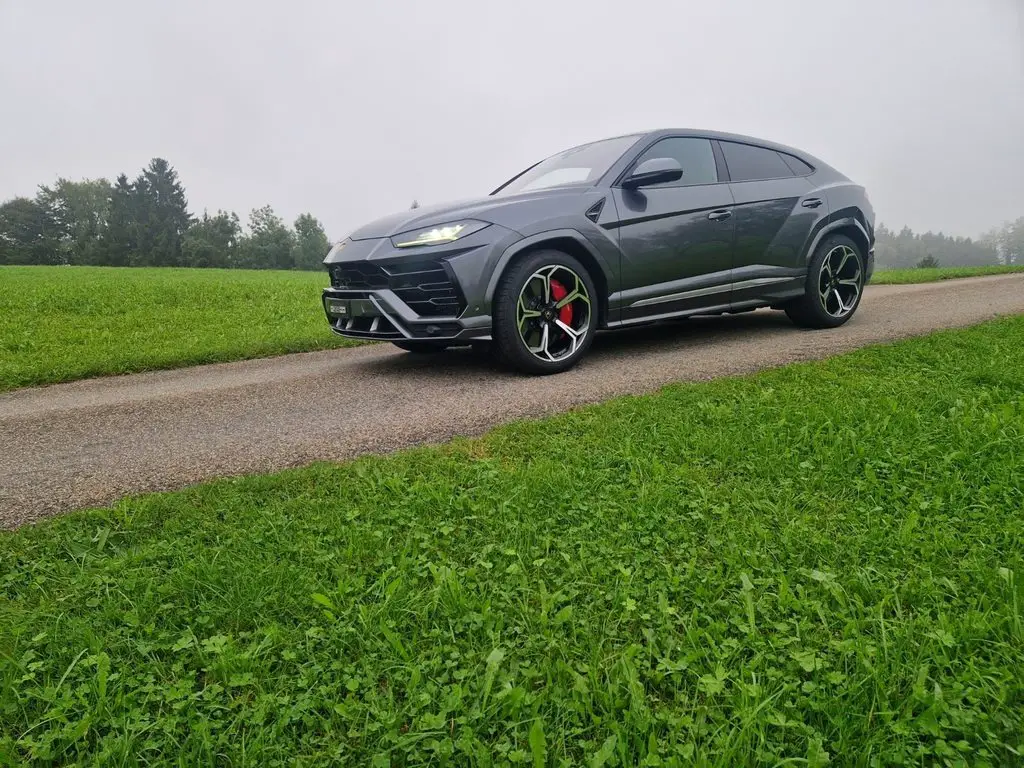 lamborghini urus 4.0