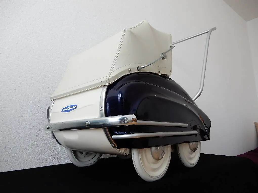 Vintage Puppenwagen WISA - GLORIA