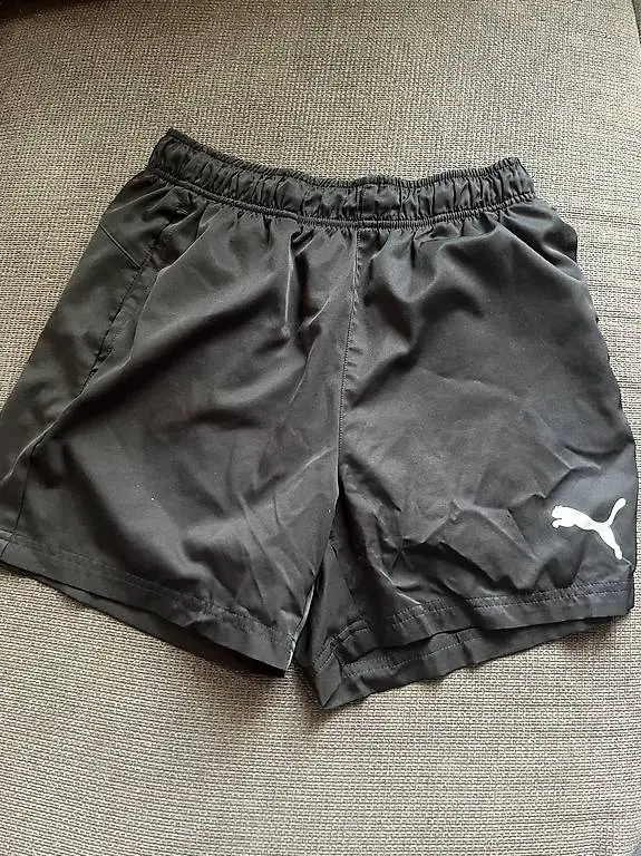 PUMA Sportshorts schwarz, Gr. M