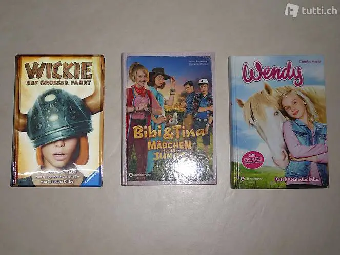 Drei Bücher gem. Foto, gut erhalten