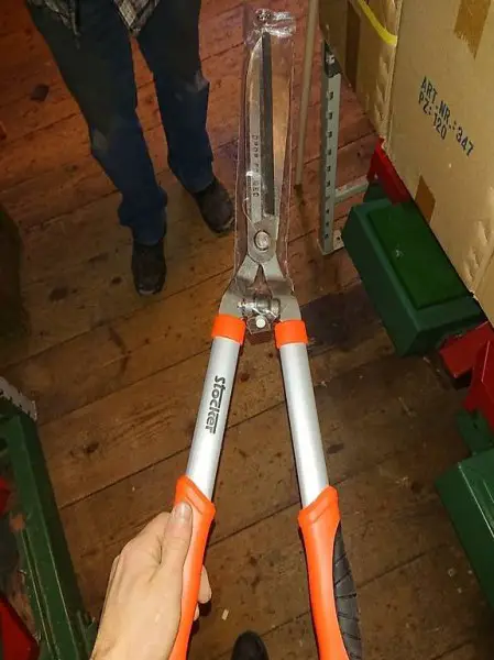  Auspflückscheren gerade oder gekröpft / Heckenschere